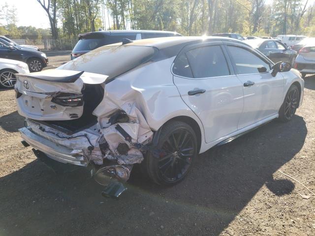 4T1K61BKXPU099405 - 2023 TOYOTA CAMRY XSE WHITE photo 3