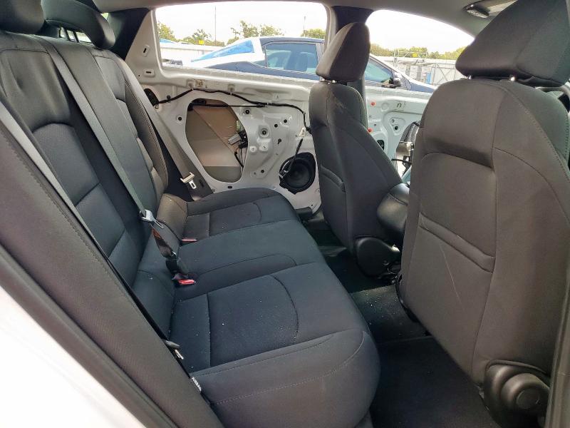 1G1ZC5ST8LF131934 - 2020 CHEVROLET MALIBU LS თეთრი ფოტო 10