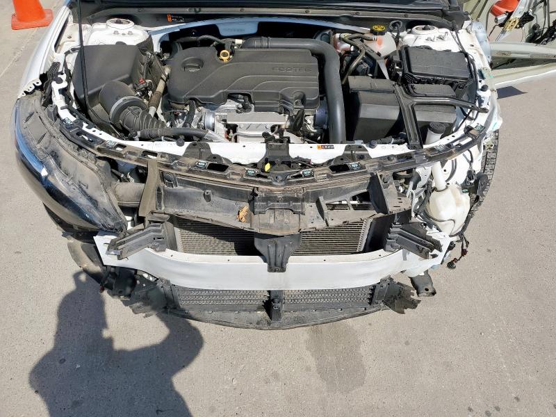1G1ZC5ST8LF131934 - 2020 CHEVROLET MALIBU LS თეთრი ფოტო 11