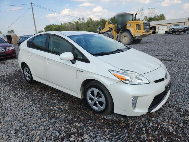 JTDKN3DU9F1929146 - 2015 TOYOTA PRIUS Ақ фото 4