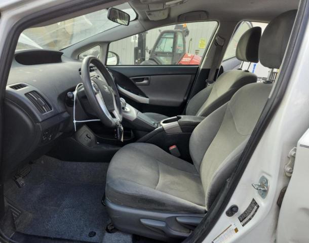 JTDKN3DU9F1929146 - 2015 TOYOTA PRIUS Ақ фото 7