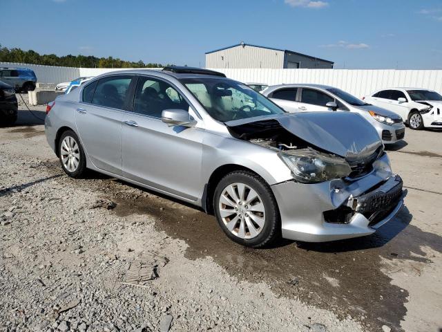 1HGCR2F84DA198577 - 2013 HONDA ACCORD EXL Gümüş fotoğraf 4