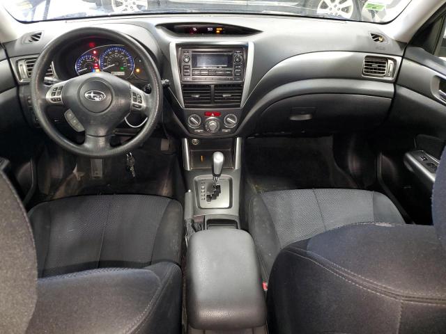 JF2SHBDC5CH403349 - 2012 SUBARU FORESTER 2.5X PREMIUM Schwarz Foto 8