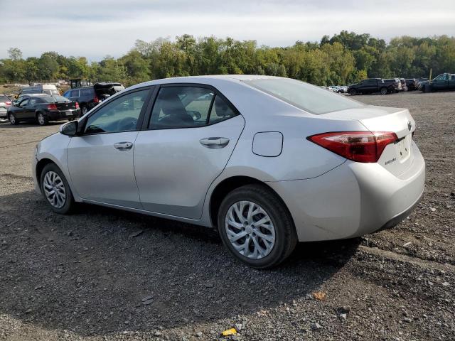 5YFBURHE7HP703002 - 2017 TOYOTA COROLLA L SILVER photo 2