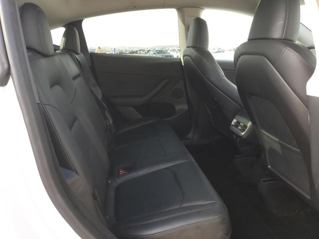 7SAYGDEE8PA068598 - 2023 TESLA MODEL Y Weiß Foto 11