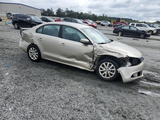 3VWDP7AJ6DM239470 - 2013 VOLKSWAGEN JETTA SE TAN photo 4