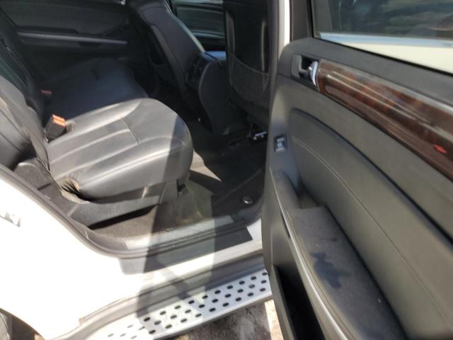 4JGBF7BE0BA708315 - 2011 MERCEDES-BENZ GL 450 4MATIC WHITE photo 11