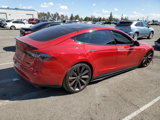 5YJSA1E41GF120215 - 2016 TESLA MODEL S RED photo 3