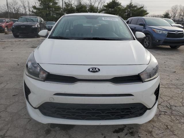 3KPA24AD5ME392722 - 2021 KIA RIO LX WHITE photo 5