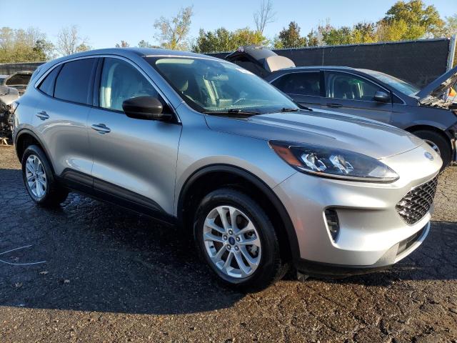 1FMCU9G60NUA43992 - 2022 FORD ESCAPE SE SILVER photo 4