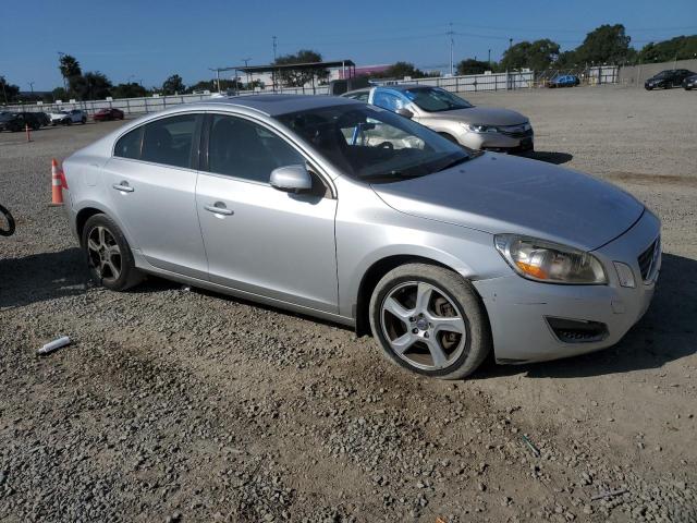 YV1622FS1C2102533 - 2012 VOLVO S60 T5 银色 照片 4