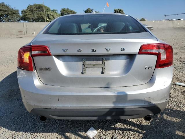 YV1622FS1C2102533 - 2012 VOLVO S60 T5 银色 照片 6
