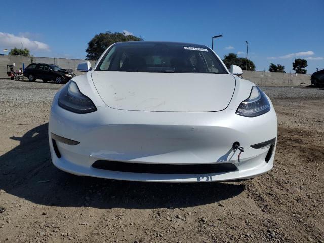 5YJ3E1EBXLF638681 - 2020 TESLA MODEL 3 Белый фото 5