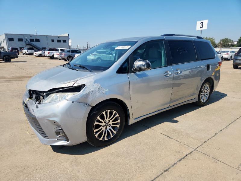 2018 TOYOTA SIENNA XLE, 