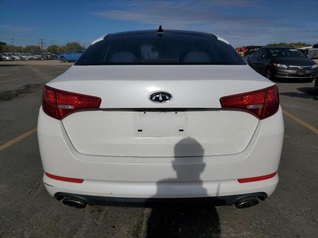 KNAGM4A79C5279829 - 2012 KIA OPTIMA LX WHITE photo 6