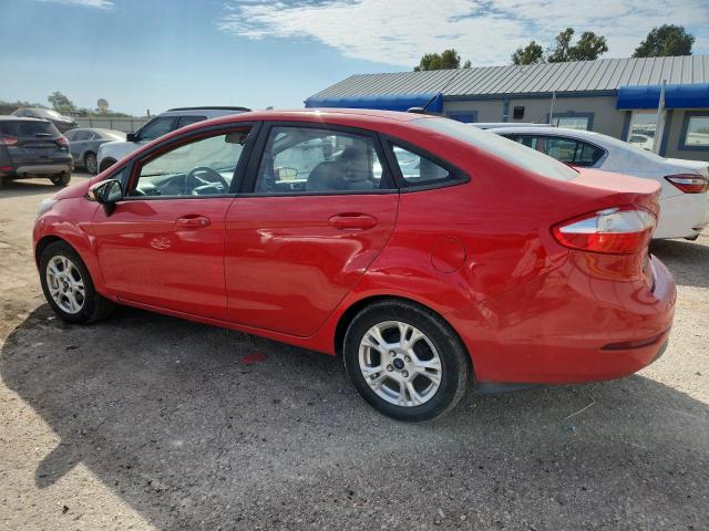 3FADP4BJ3FM110689 - 2015 FORD FIESTA SE 红色 照片 2
