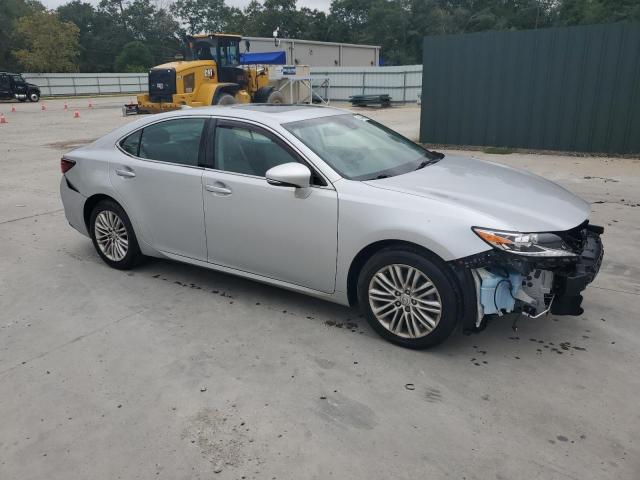 58ABK1GG7HU070602 - 2017 LEXUS ES 350 SILVER photo 4