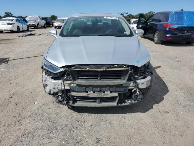 3FA6P0H96HR105216 - 2017 FORD FUSION SE ვერცხლისფერი ფოტო 5