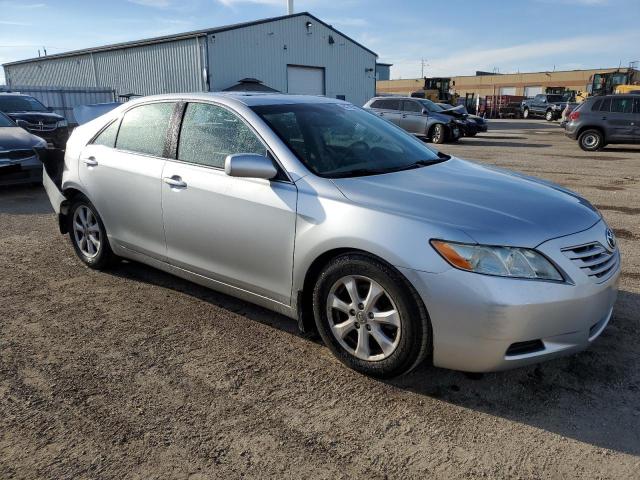4T1BK46K68U057452 - 2008 TOYOTA CAMRY LE SILVER photo 4