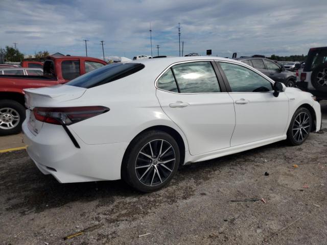 4T1S31AK5MU556031 - 2021 TOYOTA CAMRY SE 白色 照片 3