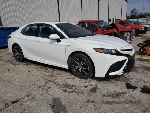 4T1S31AK5MU556031 - 2021 TOYOTA CAMRY SE 白色 照片 4