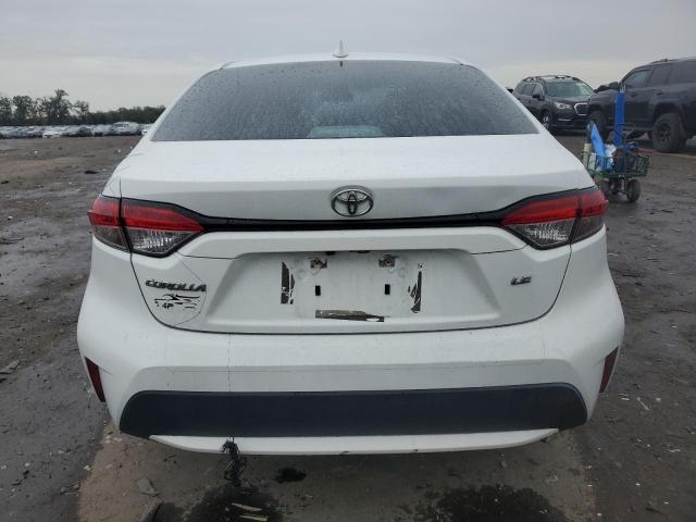 5YFEPMAE5MP151317 - 2021 TOYOTA COROLLA LE Weiß Foto 6