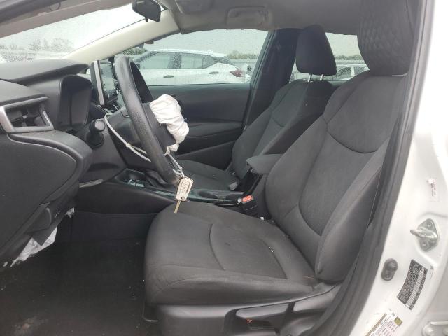 5YFEPMAE5MP151317 - 2021 TOYOTA COROLLA LE Weiß Foto 7