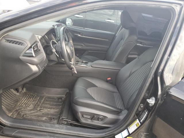 4T1T11BK5NU061290 - 2022 TOYOTA CAMRY SE შავი ფოტო 7