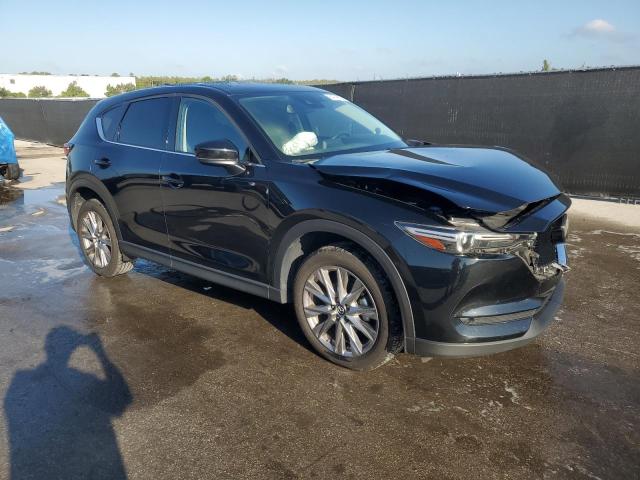 JM3KFADM1K1572872 - 2019 MAZDA CX-5 GRAND TOURING BLACK photo 4