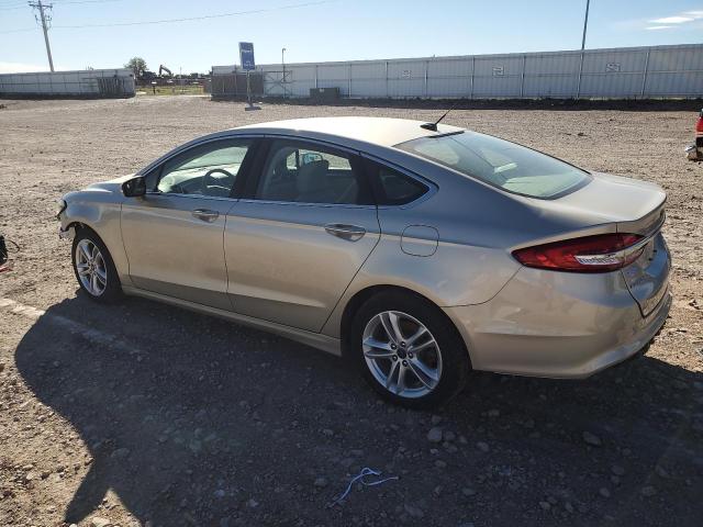 3FA6P0HDXJR271233 - 2018 FORD FUSION SE TAN photo 2