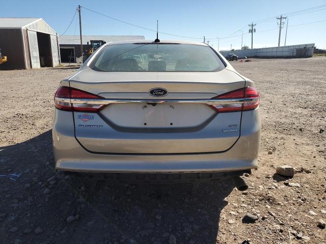 3FA6P0HDXJR271233 - 2018 FORD FUSION SE TAN photo 6