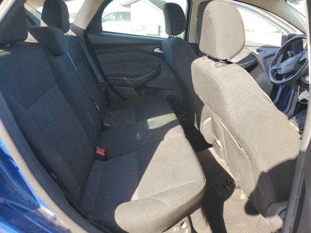 1FADP3K25JL218762 - 2018 FORD FOCUS SE BLUE photo 10