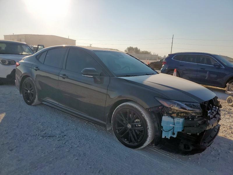 4T1DAACK6SU592545 - 2025 TOYOTA CAMRY XSE GRAY photo 4