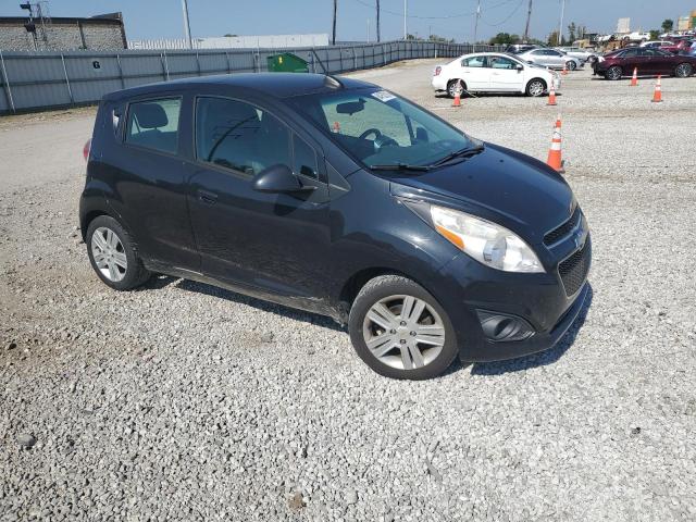KL8CB6S92FC748593 - 2015 CHEVROLET SPARK LS Қара фото 4
