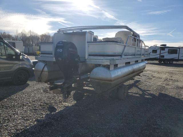GDY4318CC000 - 2000 GODF PONTOON TWO TONE photo 4
