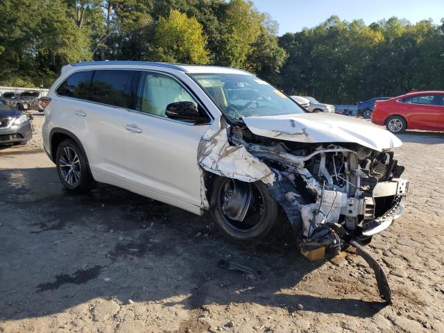 5TDKKRFH2GS176589 - 2016 TOYOTA HIGHLANDER XLE Սպիտակ լուսանկար 4