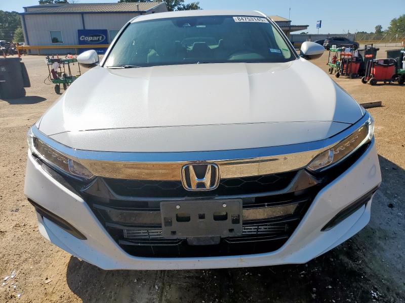 1HGCV1F16KA092718 - 2019 HONDA ACCORD LX თეთრი ფოტო 5