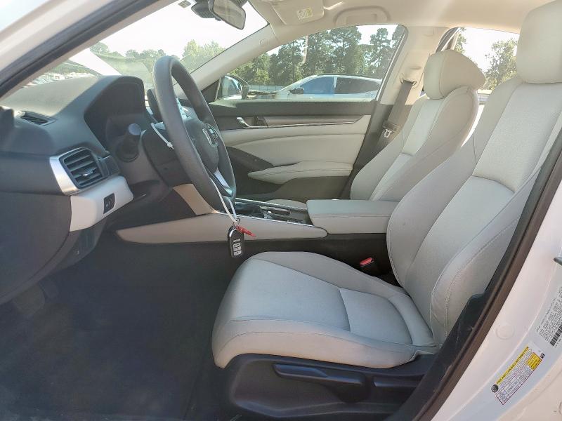 1HGCV1F16KA092718 - 2019 HONDA ACCORD LX თეთრი ფოტო 7