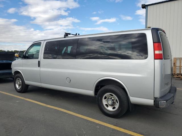 1GAZG1FG1E1181682 - 2014 CHEVROLET EXPRESS G3 LT SILVER photo 2