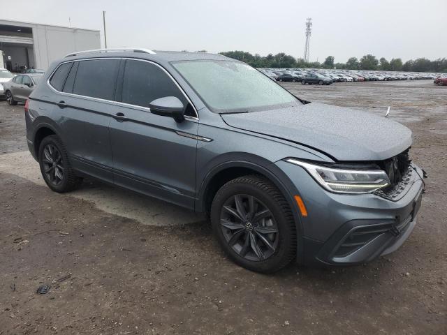 3VV2B7AX4NM034018 - 2022 VOLKSWAGEN TIGUAN SE Szary zdjęcie 4