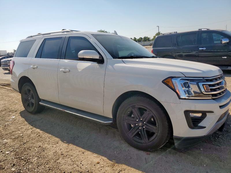 1FMJU1HT1MEA22686 - 2021 FORD EXPEDITION XLT WHITE photo 4