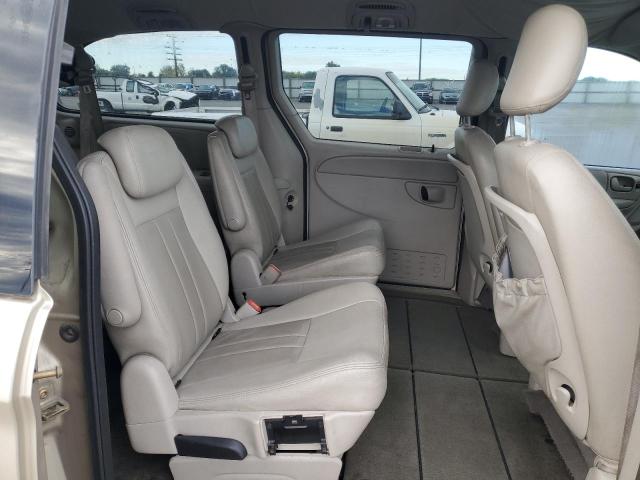 2A4GP54L56R739465 - 2006 CHRYSLER TOWN & COU TOURING GOLD photo 11