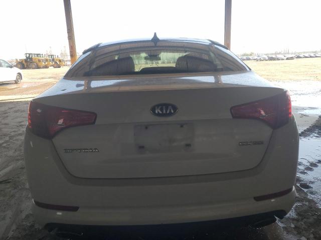 5XXGM4A70DG206798 - 2013 KIA OPTIMA LX أبيض صورة 6