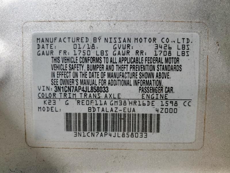 3N1CN7AP4JL858033 - 2018 NISSAN VERSA S Gümüş foto 12