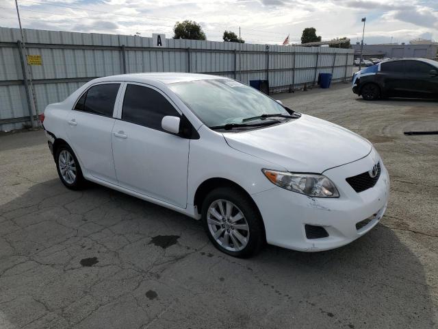1NXBU40E09Z089182 - 2009 TOYOTA COROLLA BASE أبيض صورة 4