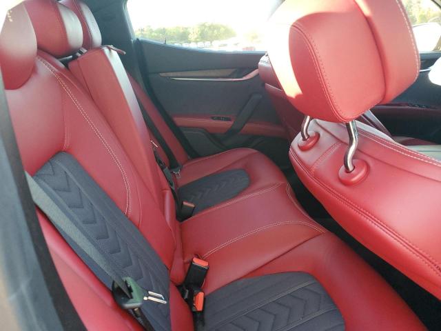 ZAM57RTL9H1240595 - 2017 MASERATI GHIBLI S 黑色 照片 10