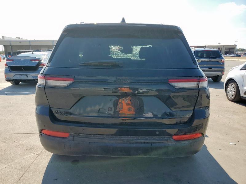 1C4RJHAG7SC264588 - 2025 JEEP GRAND CHER LAREDO أسود صورة 6