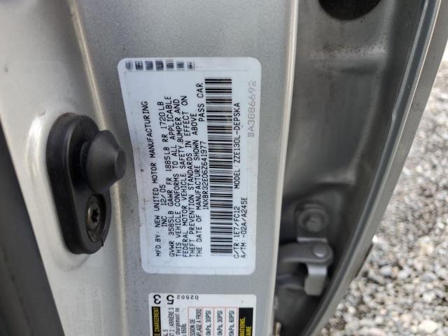 1NXBR32E06Z641977 - 2006 TOYOTA COROLLA CE SILVER photo 12