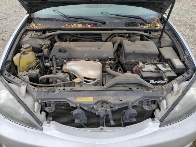 JTDBE32K920099091 - 2002 TOYOTA CAMRY LE 银色 照片 11