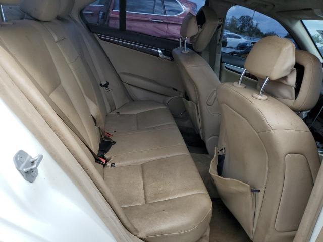 WDDGF5EB1BR160980 - 2011 MERCEDES-BENZ C 300 WHITE photo 10